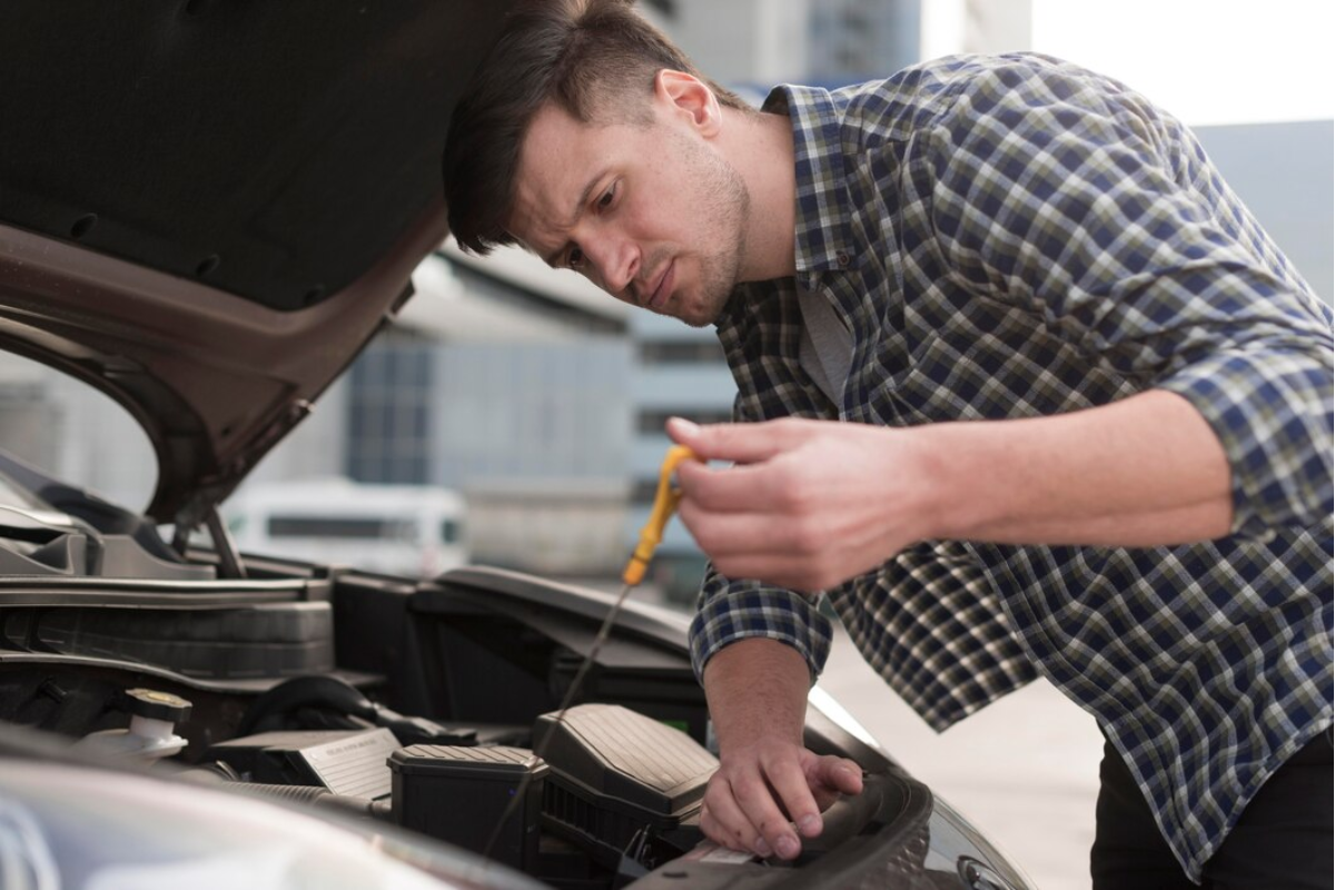 how to check engine oil