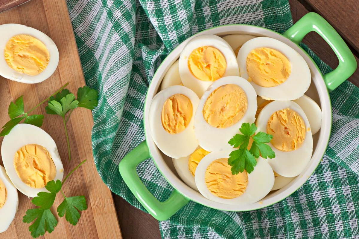 how to boil eggs