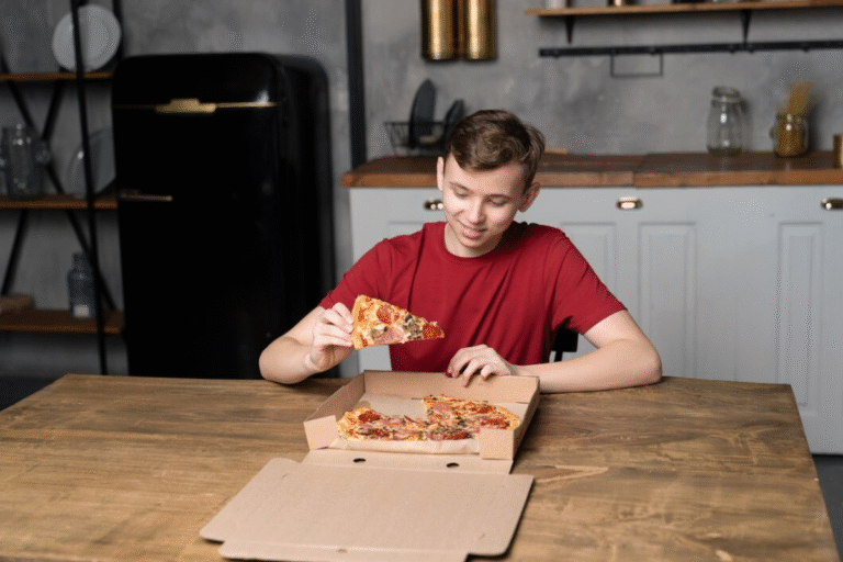 how long is pizza good for in the fridge