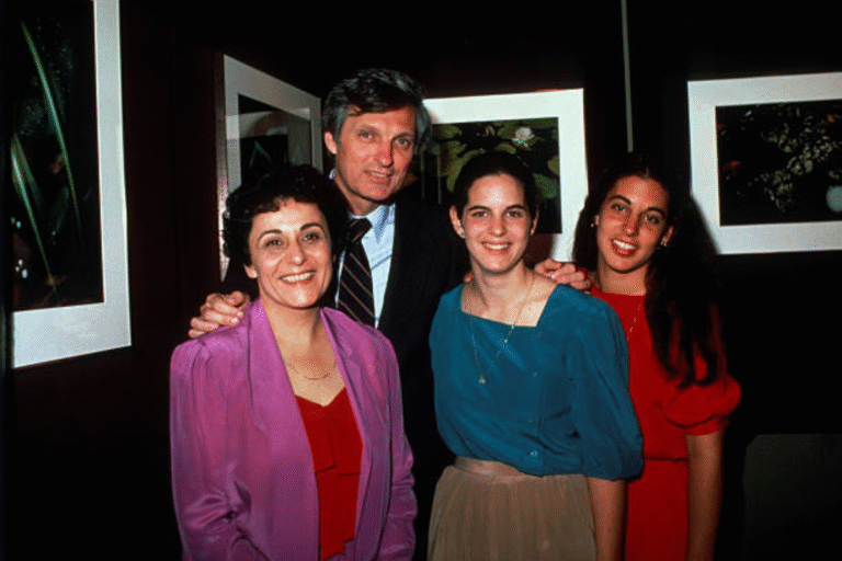 elizabeth alda
