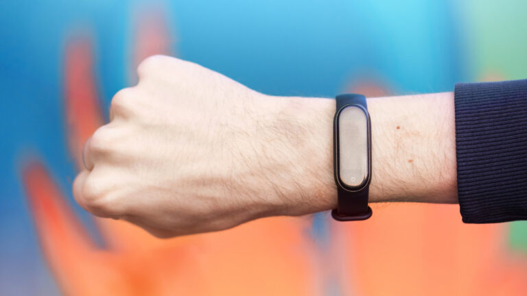average wrist size