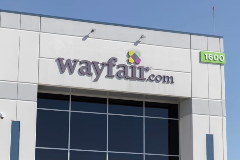 Wayfair Outlet